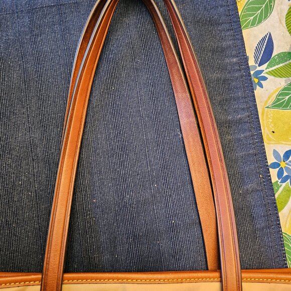 Dooney & Bourke bag - Picture 7 of 7